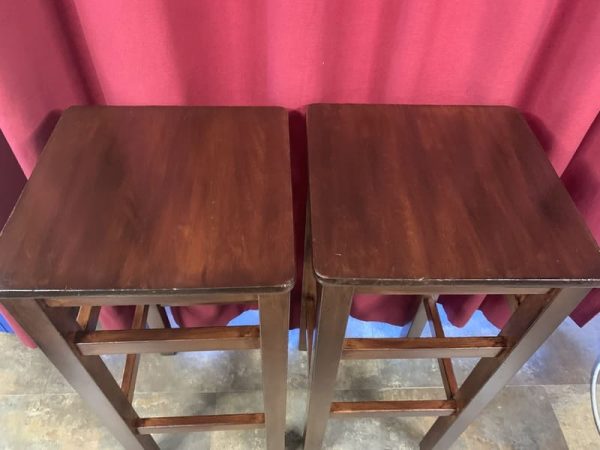 TABURETES 0202001