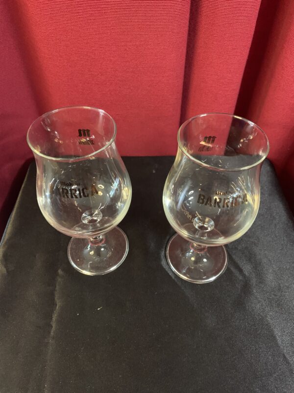 COPAS DE CERVEZA MAHOU BARRICA 33 CL AÑOS 2000 - Imagen 3