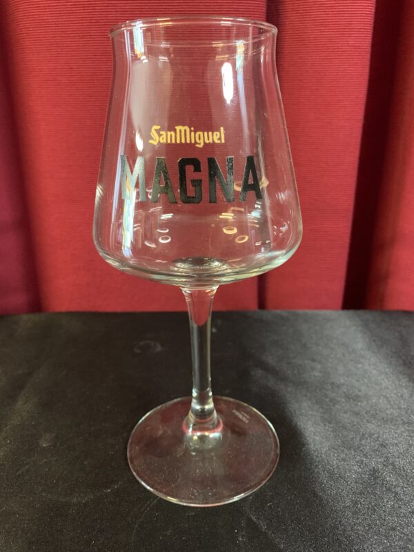 COPAS DE CERVEZA SAN MIGUEL MAGNA 25 CL AÑOS 2000 - Imagen 2