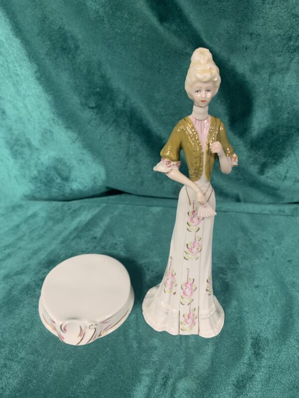 FIGURA; "MUJER CLÁSICA" PORCELANA ÉPOCA (PORTUGAL) AÑOS 60 - Imagen 3