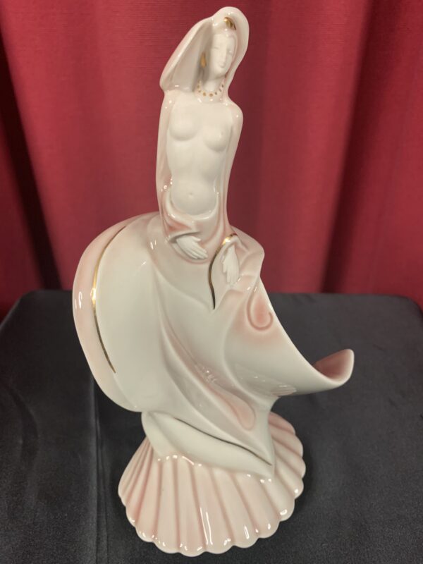 FIGURA; «SIRENAS» LOTE DE 3 PIEZAS DE CERÁMICA GALOS. - Imagen 9