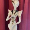 FIGURA; «DAÑA DE FIESTA» DE CERÁMICA GALOS ESTILO ART DECO.