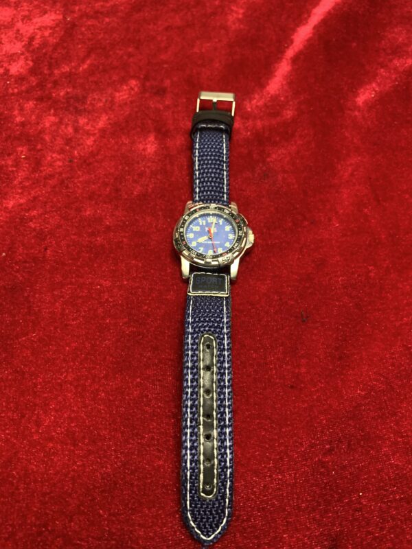 RELOJ; «TAHER» INFANTIL CAJA DE METAL CON PULSERA DE CUERO Y NYLON - Imagen 31
