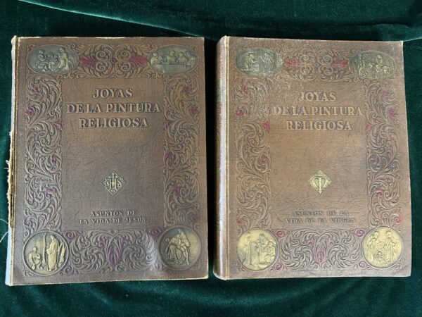 LIBROS; LOTE 2 VOLUMENES JOYAS DE LA PINTURA RELIGIOSA, «ASUNTOS DE LA VIDA DE JESÚS Y DE LA VIRGEN.