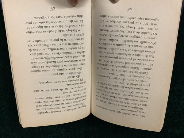 LIBROS; EL CORONEL NO TIENE QUIEN LE ESCRIBA - GABRIEL GARCIA MARQUEZ - Imagen 5