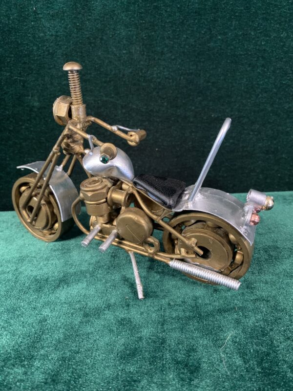 MODELISMO; MOTO DE METAL FABRICACIÓN ARTESANAL AÑOS 70. - Imagen 5