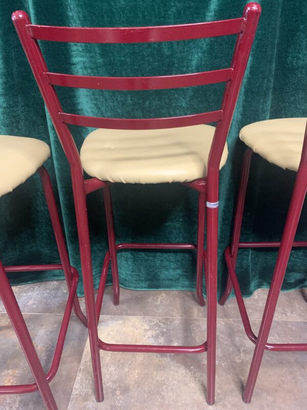 SILLAS; TABURETE ALTO BARRA O MESA EN METAL TAPIZADO - Imagen 11