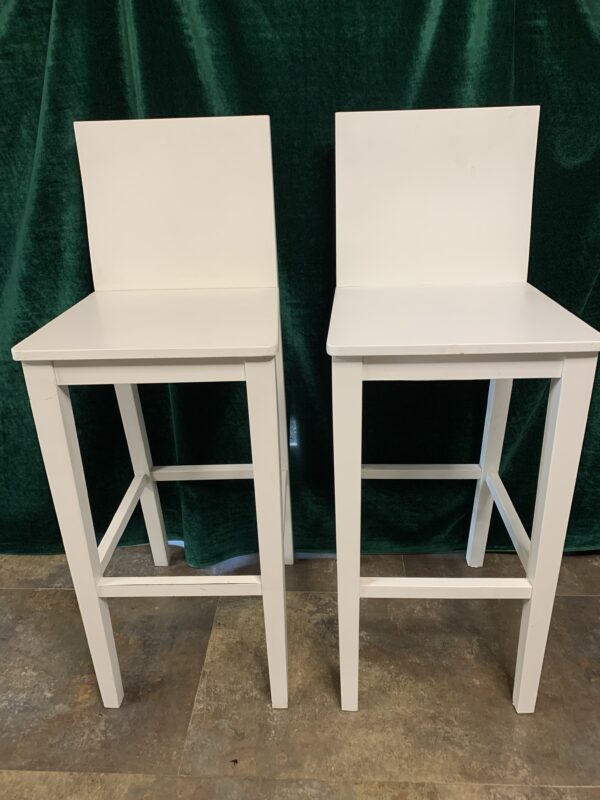 SILLAS; TABURETE ALTO DISEÑO CON RESPALDO ENTERO MODELO VIGO. - Imagen 2