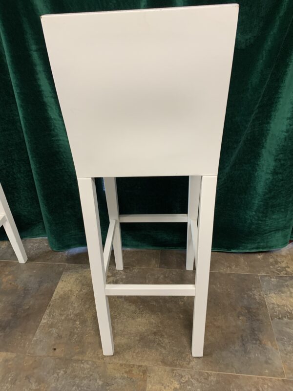SILLAS; TABURETE ALTO DISEÑO CON RESPALDO ENTERO MODELO VIGO. - Imagen 9