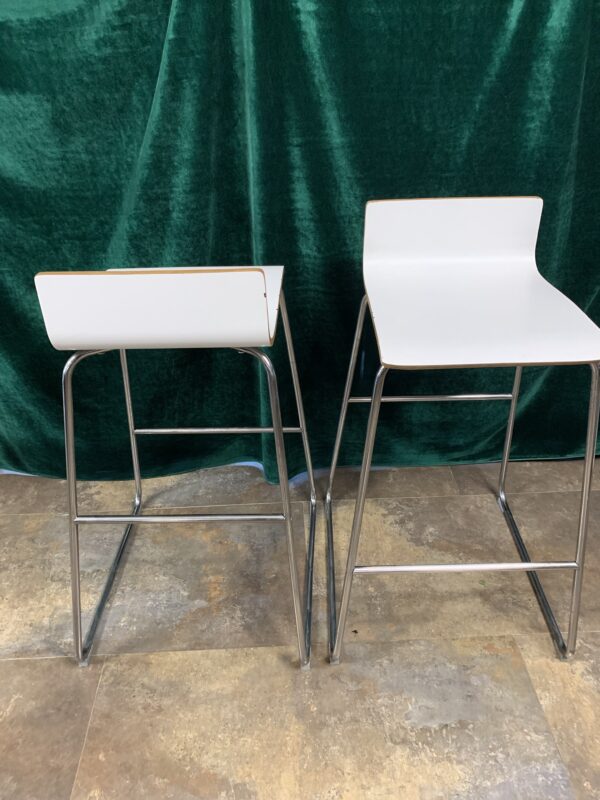 SILLAS; TABURETE ALTO METAL CON ASIENTO EN MADERA. - Imagen 11