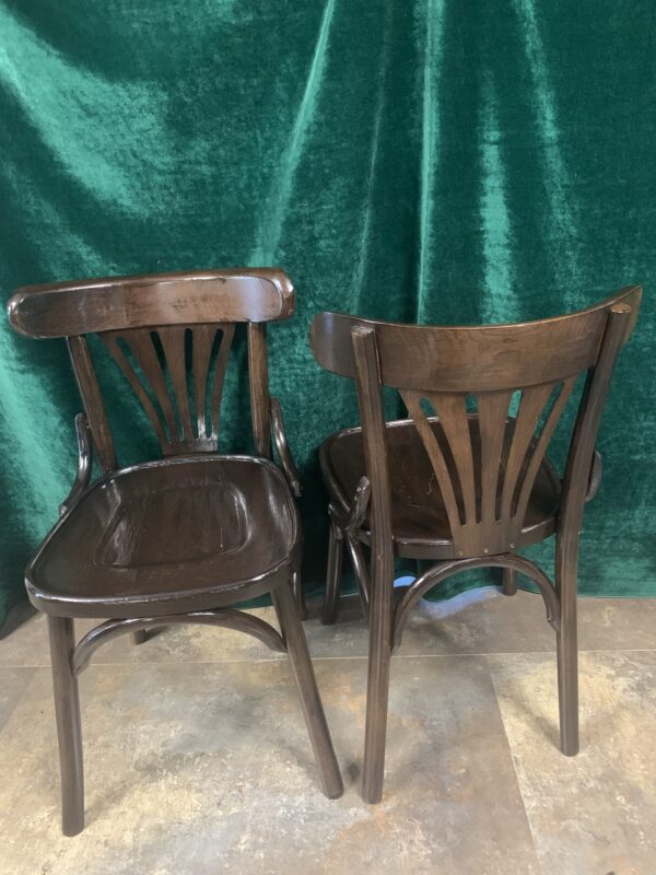 SILLAS; MODELO THONET BISTRÓ COLOR WENGUE EN MADERA PINO PORTUGUES - Imagen 4