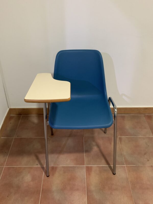 SILLAS; SILLA CARCASA CON PALA GRANDE APILABLE SERIE COLORS