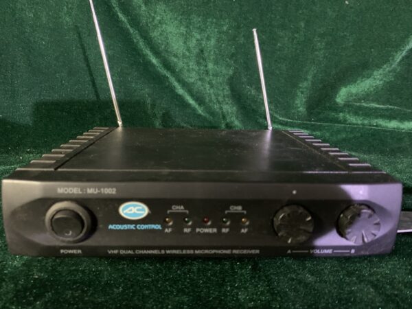 SONIDO; MICROFONO INHALAMBRICO PROFESIONAL ACOUSTIC CONTROL MU1002