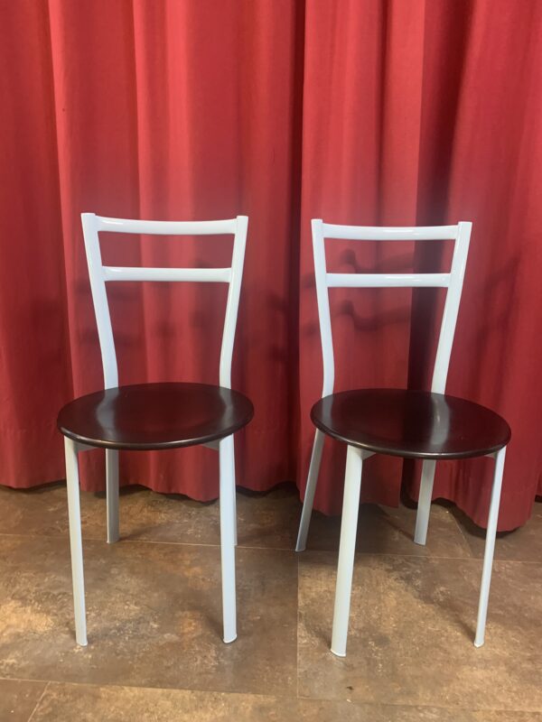 SILLAS; DE DISEÑO ITALIANO EN METAL DE LA MARCA PEDRALLI - Imagen 2