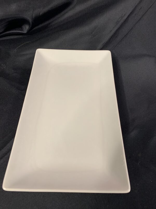 MENAJE; LOTE 6 PLATOS CERAMICA DE GRES VALLE VIEJO IVORY ELITE.