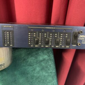 DBX DRIVE RACK 240 EQUALIZATION & LOUDSPEAKER