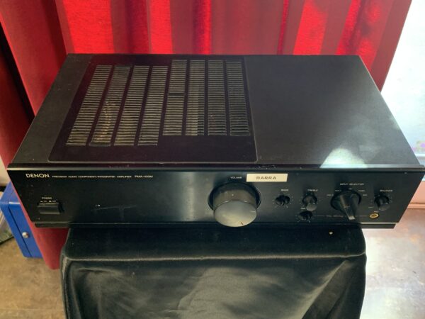 IMAGEN; AMPLIFICADOR DENON PMA-100