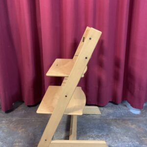 SILLAS; TRONA STOKKE TRIPP TRAPP PARA BEBE EN MADERA