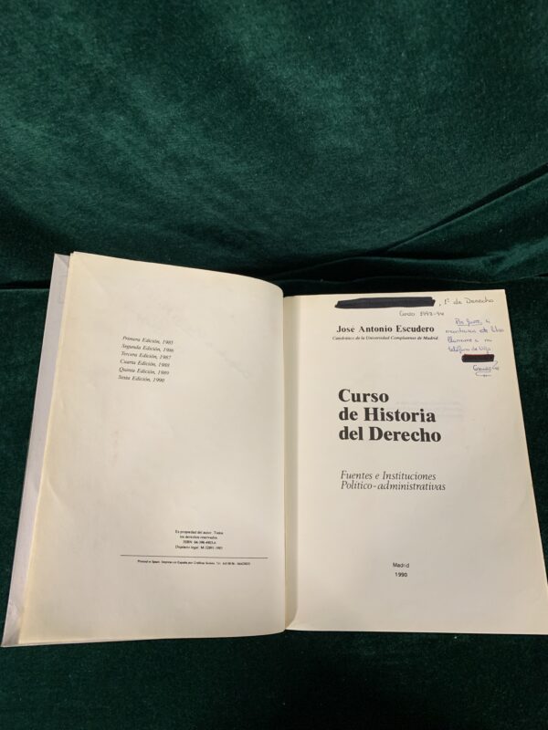 LIBROS; « CURSO HISTORIA DEL DERECHO » JOSÉ ANTONIO ESCUDERO - Imagen 3