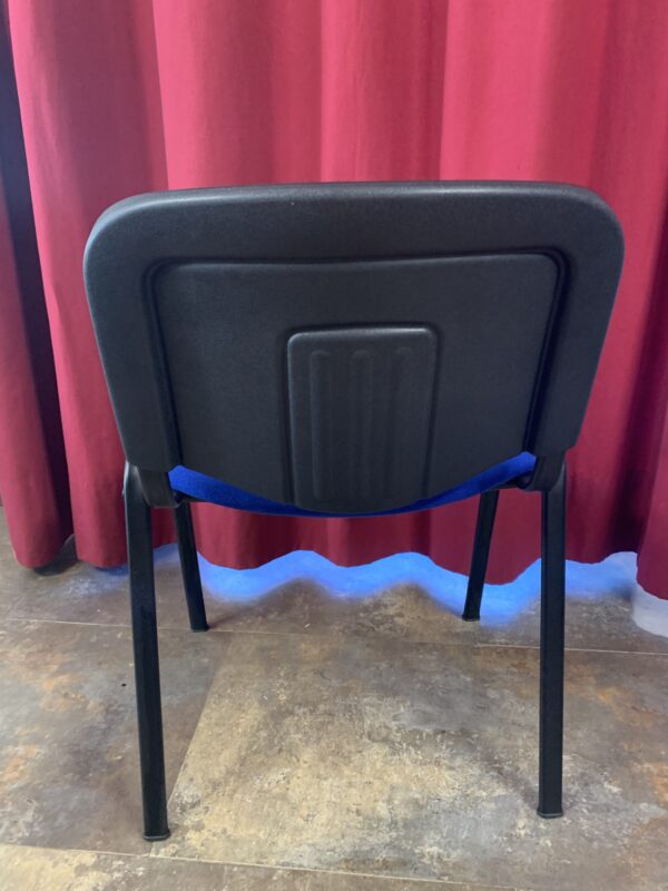 SILLAS; SILLA DE CONFERENCIAS O CONFIDENTE APILABLE AZUL - Imagen 4