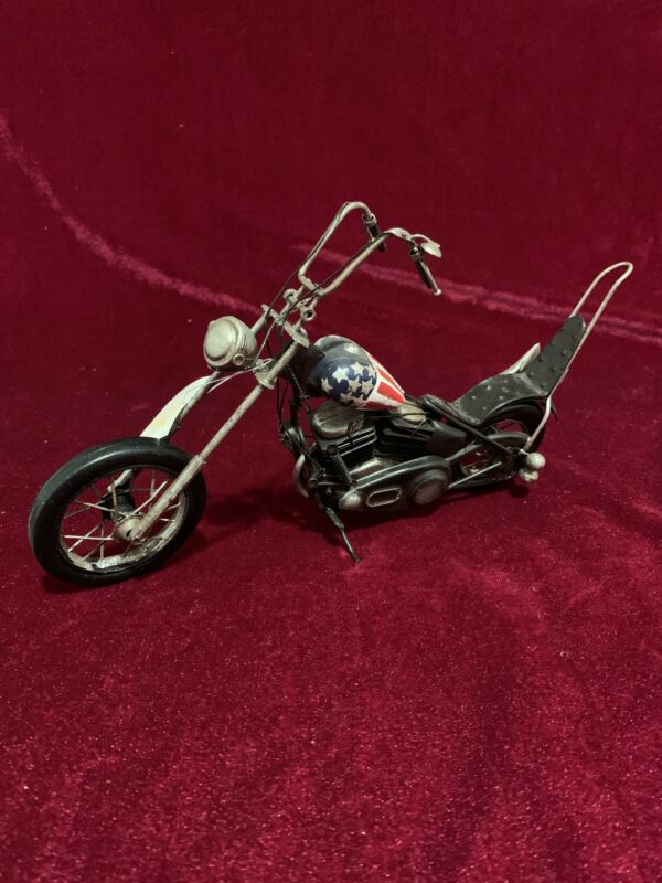 MODELISMO; MOTO DE METAL HARLEY DAVISON EASY RIDER AÑOS 80. - Imagen 2