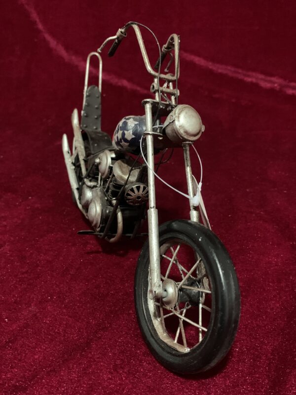 MODELISMO; MOTO DE METAL HARLEY DAVISON EASY RIDER AÑOS 80.