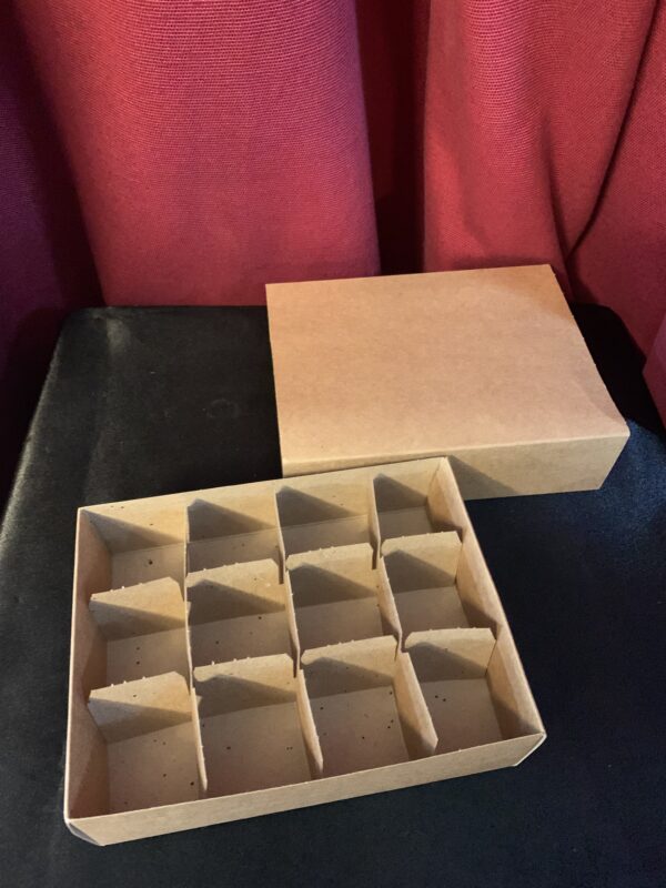 PANADERÍA: LOTE 10 CAJAS DE CARTÓN KRAFT TAKE AWAY PARA LLEVAR CROQUETAS. - Imagen 4