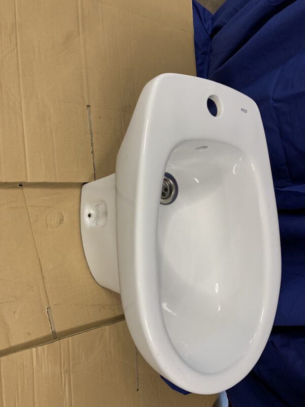 BAÑOS; BIDÉ DE BAÑO ROCA MODELO VICTORIA - Imagen 6