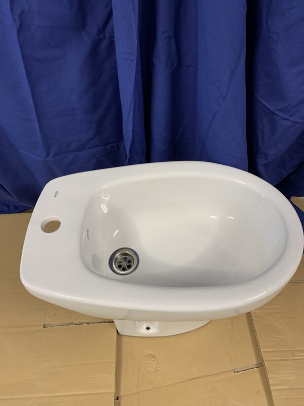 BAÑOS; BIDÉ DE BAÑO ROCA MODELO VICTORIA - Imagen 7