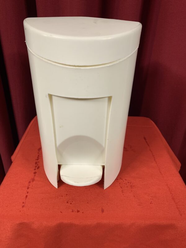 BAÑOS; PAPELERA CON CUBETA INTERIOR DE 6 LITROS CURVER