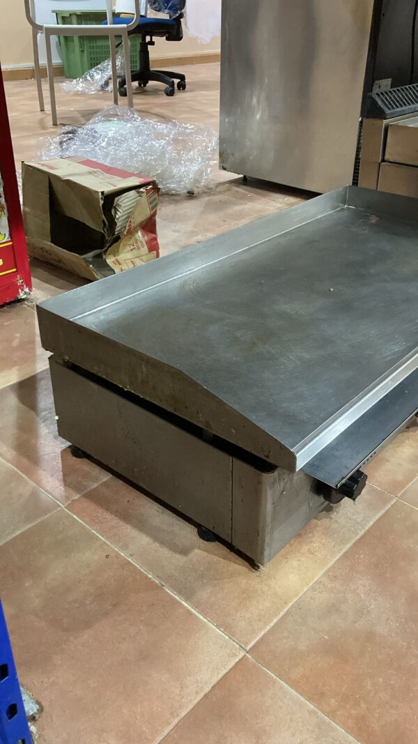 PLANCHA: PLANCHA DE GAS PROFESIONAL DE SOBREMESA MAINHO - Imagen 4