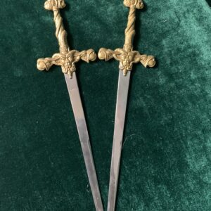 PAREJA DE ESPADAS EN ACERO INOXIDABLE REPLICAS HISTORICAS
