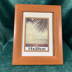 PORTAFOTOS; MARCO DE MADERA PARA FOTOS 15X20 CM.