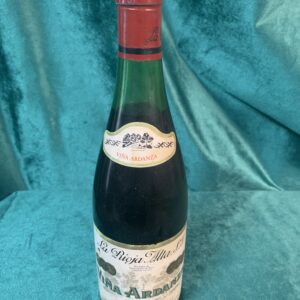 BOTELLAS: VIÑA ARDANZA 1970