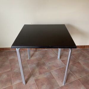 MESA DE TERRAZA O EXTERIORES VERSALITE