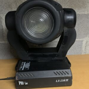 ILUMINACIÓN: CABEZA MÓVIL PRO LIGHT SERIES CLUB LT-250/